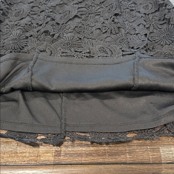 Mi Ami Francesca’s Black Dressy Lined Lace Mini Dress Open Back Fitted NWT M - Picture 16 of 16